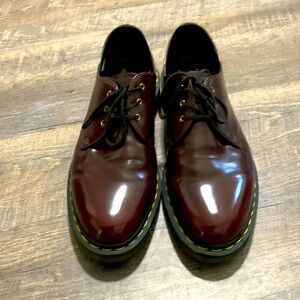 Vegan mens 13 maroon / burgundy Dr. Martin’s Oxfords